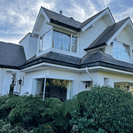 EXCLUSIVA CASA EN PARCELA – PISCINA- VISTA PANORAMICA LAGO VILLARRICA – SECTOR LOS RISCOS