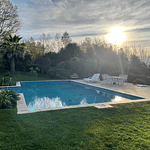 EXCLUSIVA CASA EN PARCELA – PISCINA- VISTA PANORAMICA LAGO VILLARRICA – SECTOR LOS RISCOS