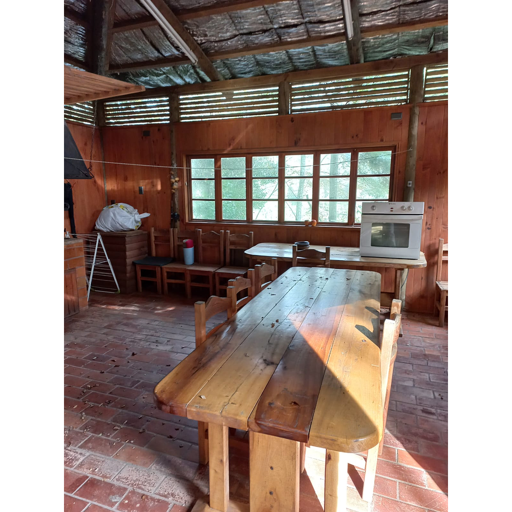 EXCLUSIVA PARCELA CON CASA Y CABAÑA A ORILLAS RIO TOLTÉN Y DESEMBOCADURA RÍO PEDREGOSOS-VILLARRICA