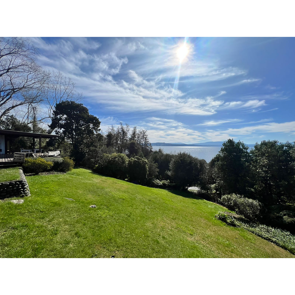 CASA CON ORILLA DE LAGO – SECTOR LOS GUINDOS – VILLARRICA