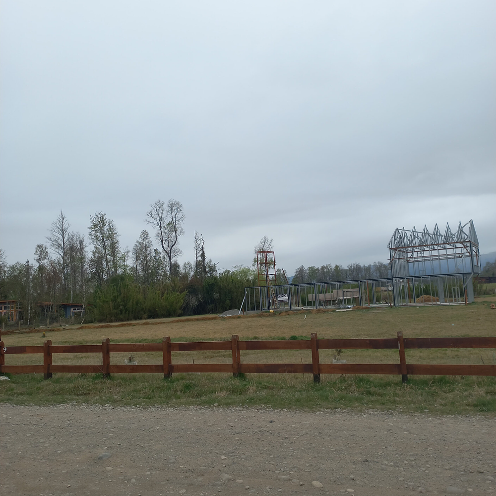 PARCELA CON UN PROYECTO DE CONSTRUCCION COND. COUNTY II VILLARRICA