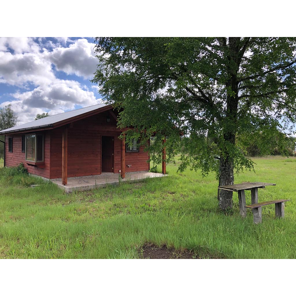 CASA NUEVA DE MADERA SECTOR PRADO VERDE CERCA DEL RÍO TOLTEN CON VISTA AL VOLCÁN