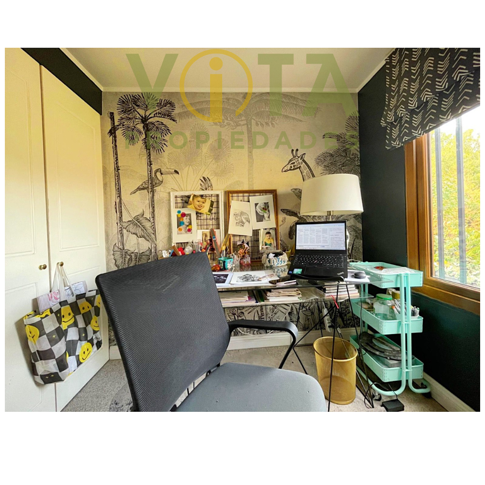 Venta casa 5 dormitorios, 3 baños, Lo Barnechea - Santiago 