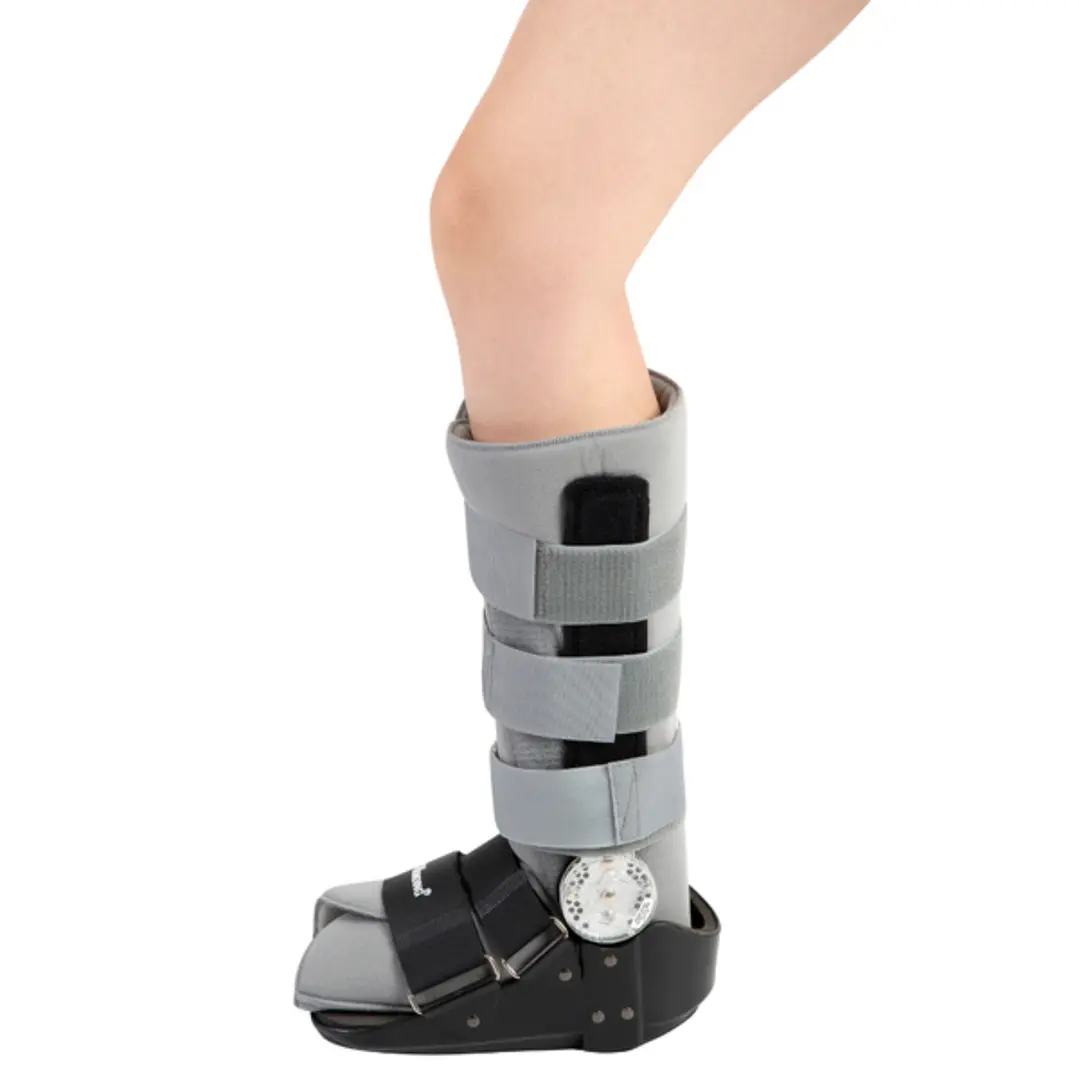 Bota ROM Ortopédica Ajustable con Control de Movimiento 4