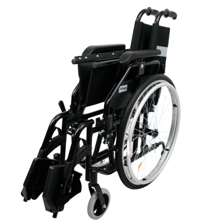 Silla de Ruedas Premium 2.0 Neumática 4