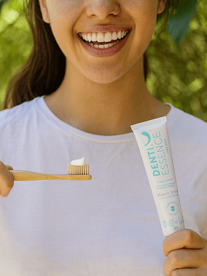 Crema Dental Natural Blanqueadora sin Flúor, parabenos, sulfatos y sabores artificiales 90g  | Blanco Total – Sonrisa Brillante y Natural