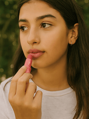 Bálsamo Labial con Color Fresa 9g – 100% Natural, Vegano y Biodegradable