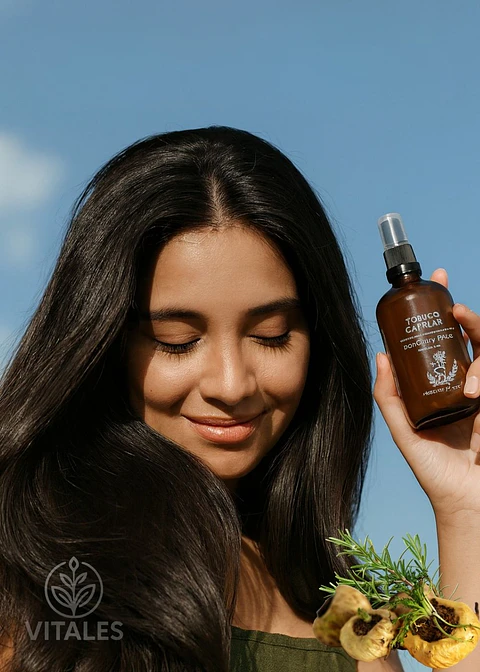 Tónico Capilar Anticaída de Romero y Maca 100 ml | Crecimiento, Fuerza y Equilibrio | Libre de Químicos | Colombia