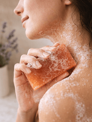 Jabón Natural Artesanal de Lavanda y Arcilla Roja | Facial y Corporal | Hidratación y Calma para Pieles Delicadas 100g