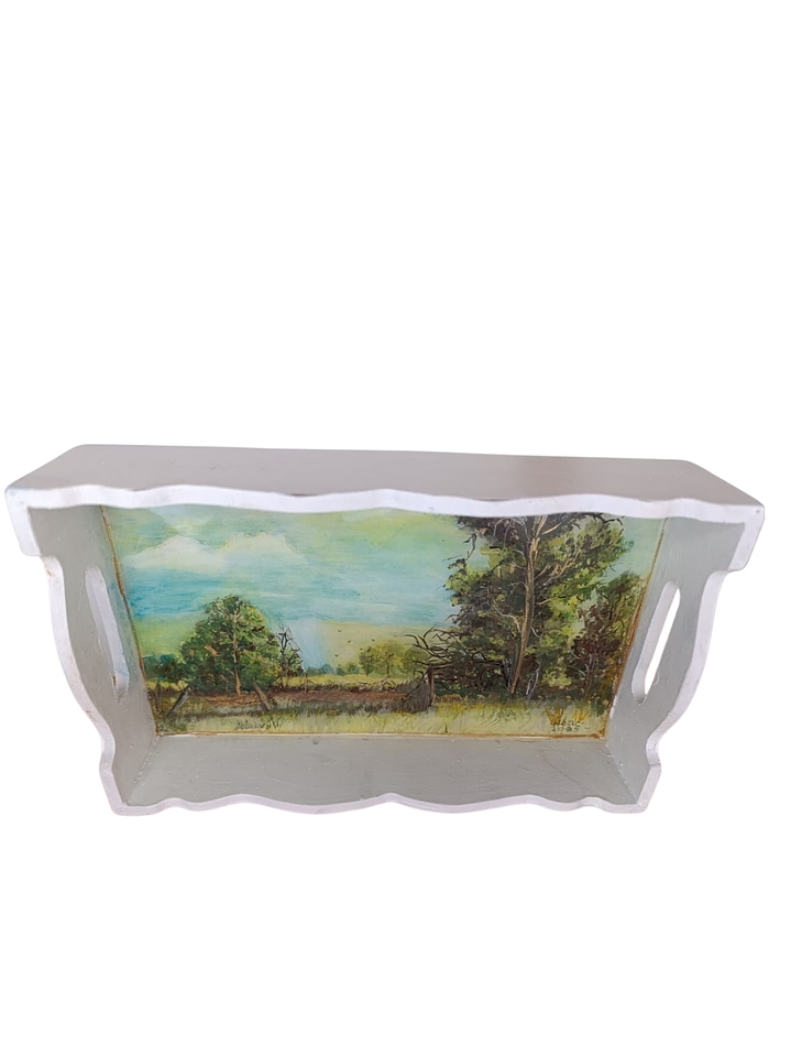 Bandeja Artesanal de Madera Pintadas a Mano con Resina Brillante | Diseño arboles  | Diseños Únicos y Personalizados | Durabilidad y Reutilización Consciente 3
