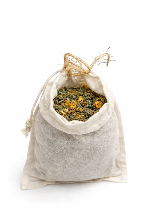 Bolsa Infusión Herbal Orgánica 7 Hierbas: Caléndula, pronto alivio, romero, estragón, menta, cidrón y ajenjo 20g | Rinde 15L | Sabor Natural | Empaque de Algodón