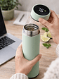 Termo Verde de Acero Inoxidable 304 con Pantalla de Temperatura 500 ml | Doble Pared | Antiderrame | Infusor para Té - Miniatura 2