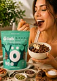 Granola Keto Cacao y Sal Marina 320 g | Sin Gluten, 0 g Azúcares Añadidos, 3,2 g Fibra y 4,7 g Proteína por Porción - Miniatura 3