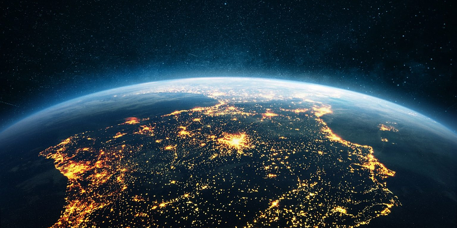 El impacto de la luz azul en el medio ambiente y el cielo: por qué la certificación DS01 es cada vez más relevante