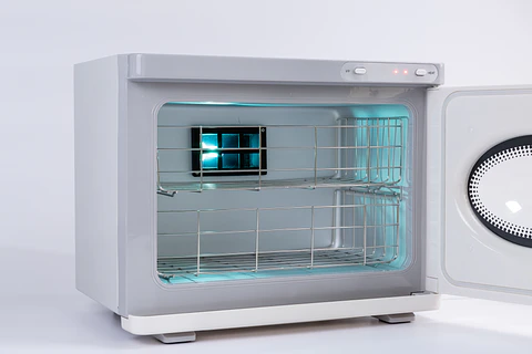 Aquecedor e Esterilizador de Toalhas IVAR