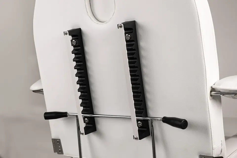 Poltrona de Estética SCORPIUS  12