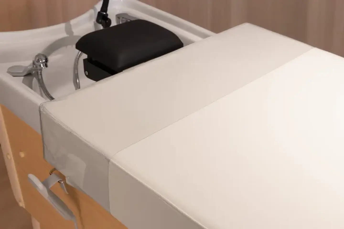 AETHER BED - Marquesa Head Spa com Bacia Cerâmica e Cúpula de Vapor 10