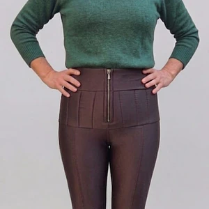 Pantalón de compresión reductor de abdomen