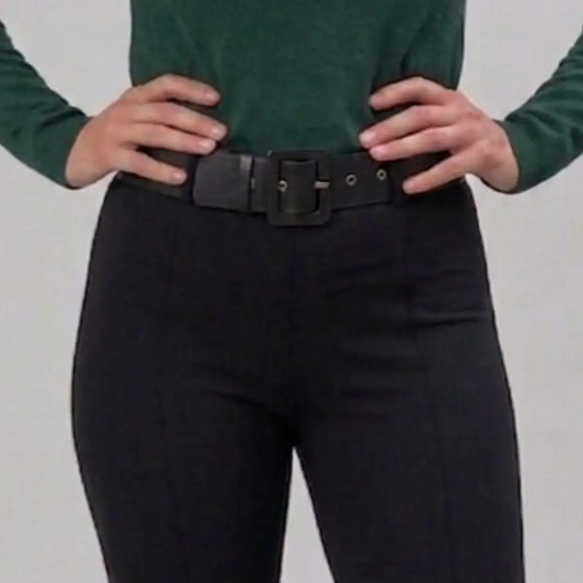 Pantalón Prada con cinturón