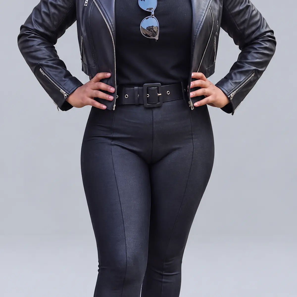 Pantalón Prada con cinturón