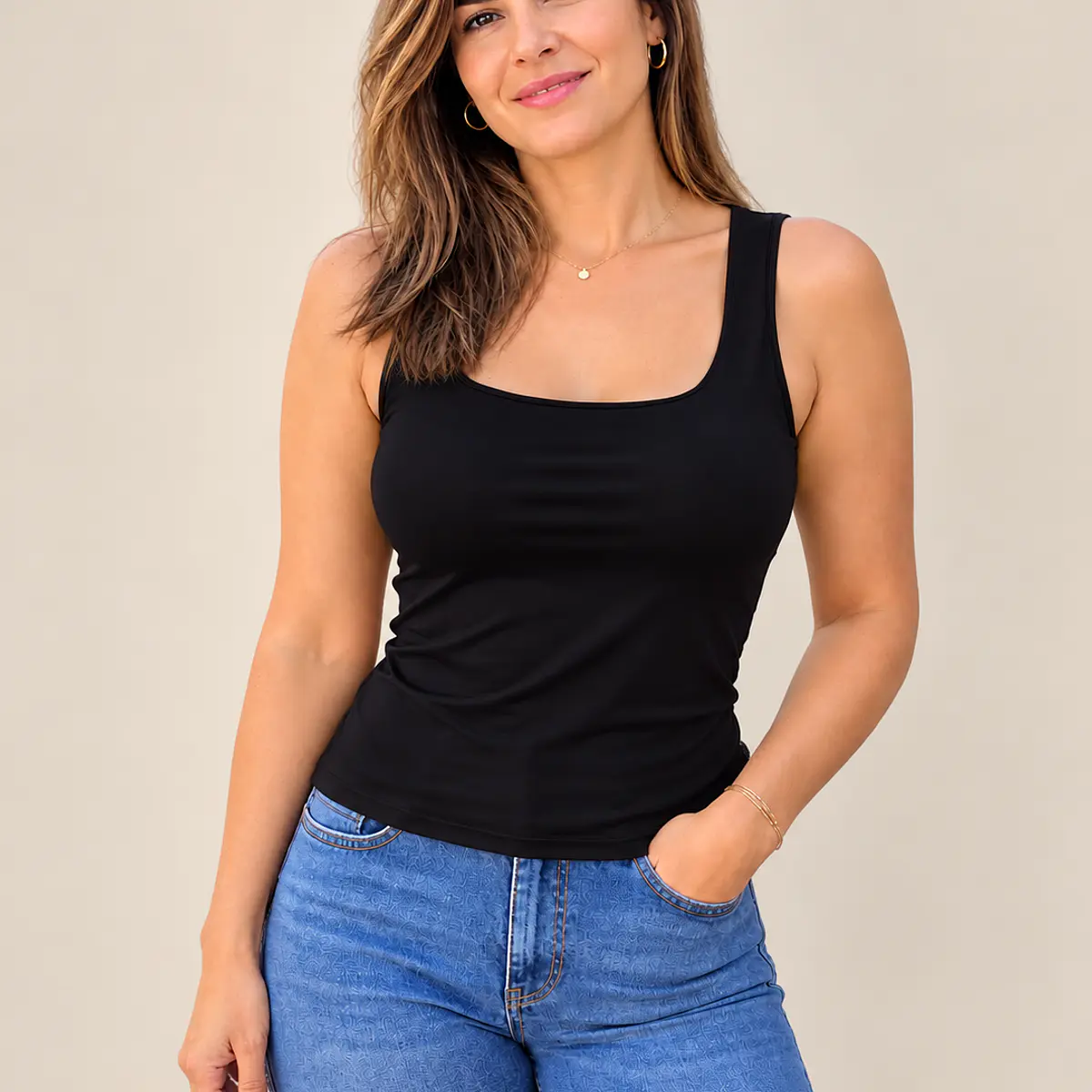 Polera Básica Brooklyn con almohadilla incorporada