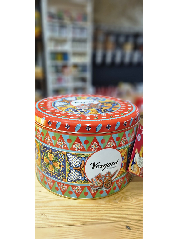 Panettone Artesanal Clássico Lata 750g - Vergani