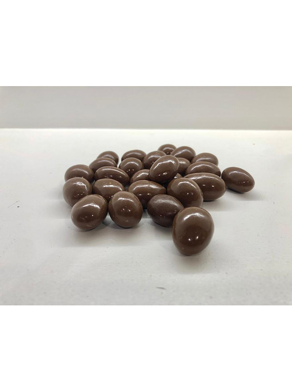 Amêndoa Coberta de Chocolate de Leite