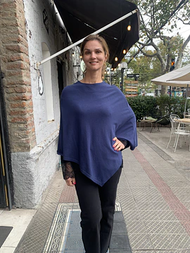 PONCHO EMY AZUL MARINO