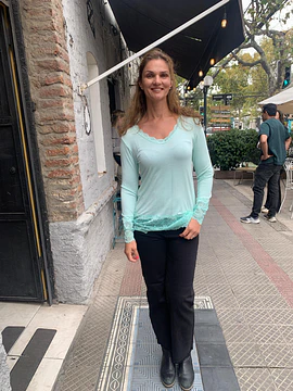 POLERA ENCAJE VERDE AGUA