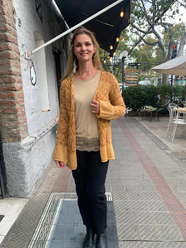 SACO CORTO LANA PRINT MOSTAZA-CAFÉ