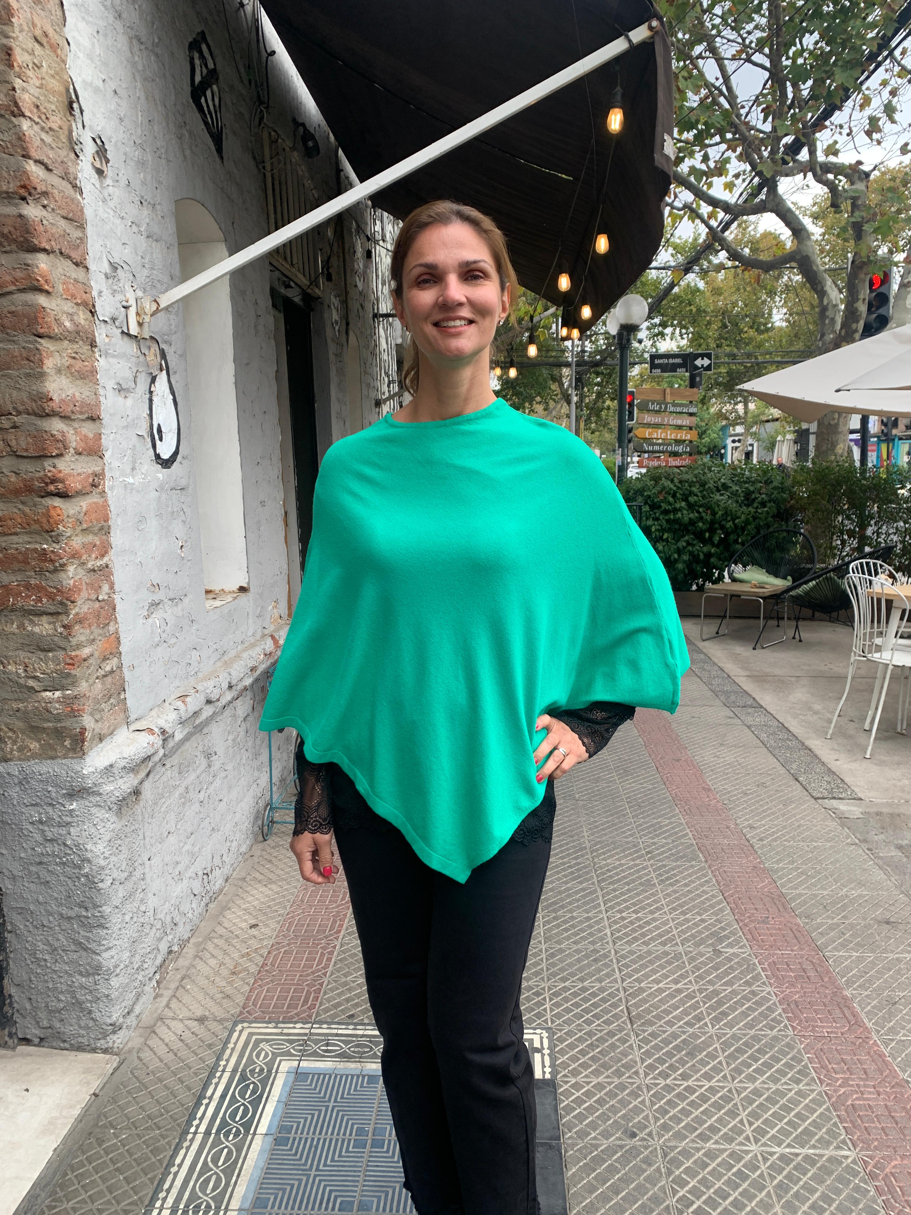 PONCHO EMY VERDE