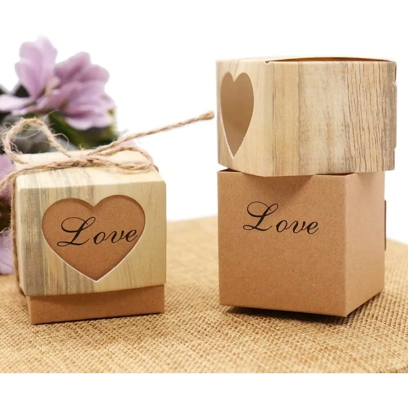 Caja Recuerdo Fiesta Love 5cm Cuadrada Paquete x45 Unidades 4