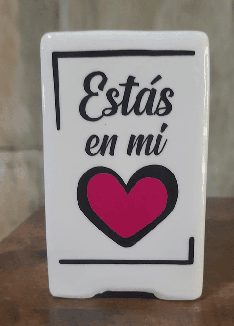 Maceta cerámica x01 marcada  $25.000