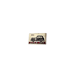 Pin soviético "ZIS 101"