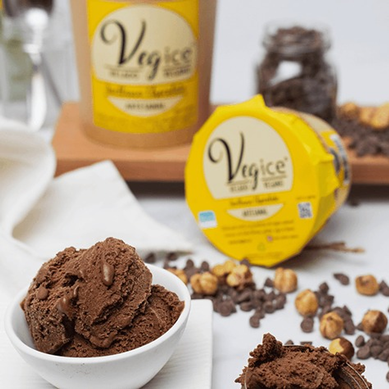 Helado Vegano Artesanal Avellana Chocolate 800cc - Vegice 2