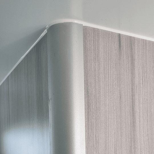 Perfil de aluminio esquinero 4 metros para placas de mobiliario en 90°