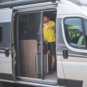 Malla mosquitera Lippert para portalón lateral de furgón