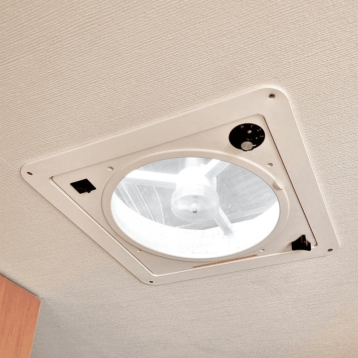 Claraboya 360x360mm con extractor y ventilador 3 potencias 2