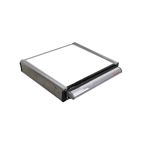 Pisadera eléctrica 12V deslizable Innolight de Lippert 550mm