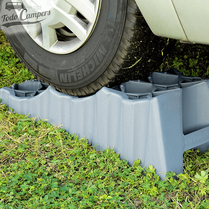 Kit niveladores Fiamma Premium para alta carga con 3 alturas y bolso de transporte 5ton 2