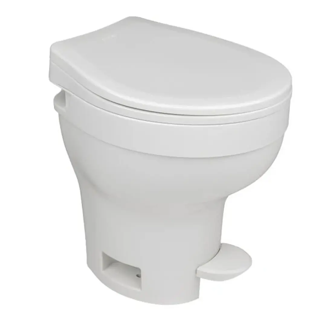 Baño con pedal descarga directa Thetford Aqua Magic VI 3