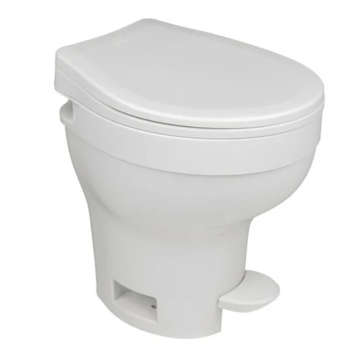 Baño con pedal descarga directa Thetford Aqua Magic VI 3