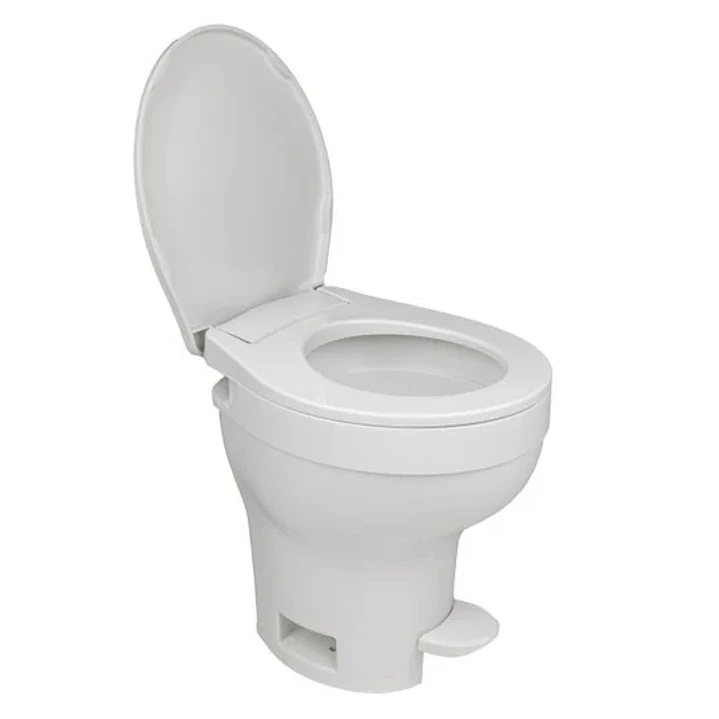 Baño con pedal descarga directa Thetford Aqua Magic VI 1