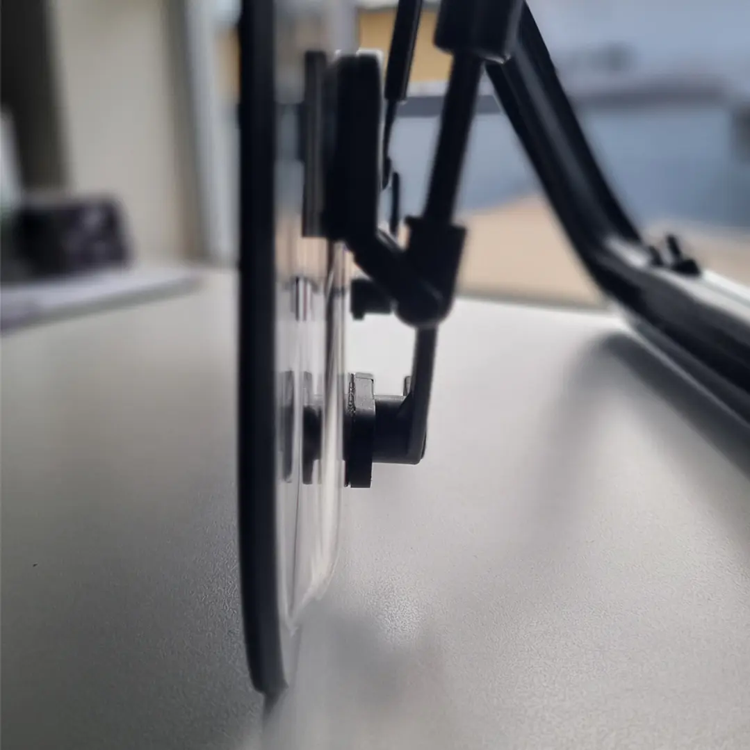 Ventana Ranger 500x350mm esquinas rectas sin blackout 5