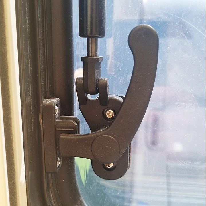 Pestillo izquierdo para ventanas Ranger  2