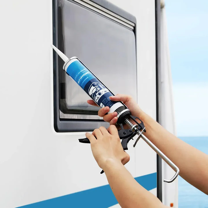 Adhesivo Sellador en Poliuretano Fulltec 300ml para ventanas 2