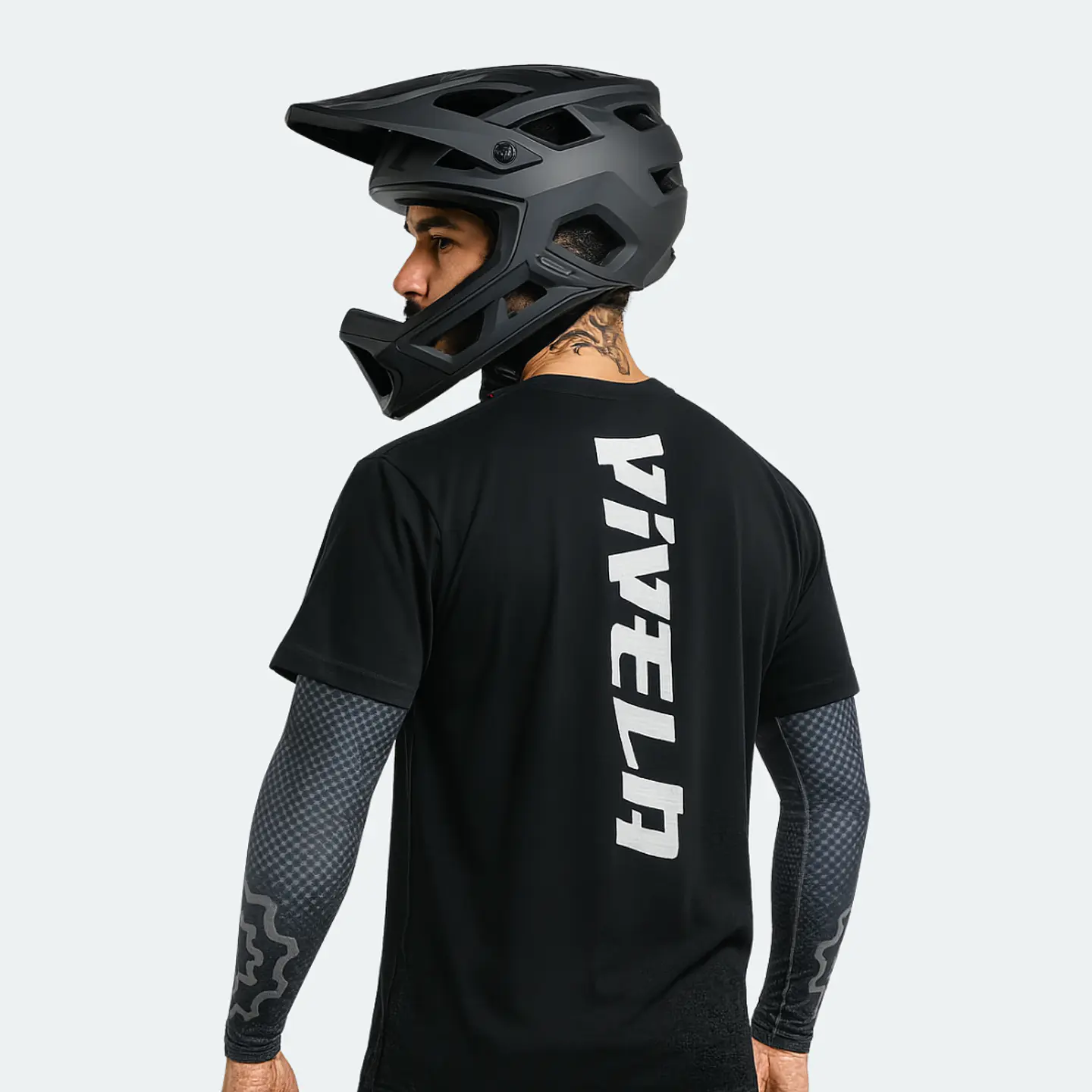 Manguillas Vívela Torque Negra Protección UV 1