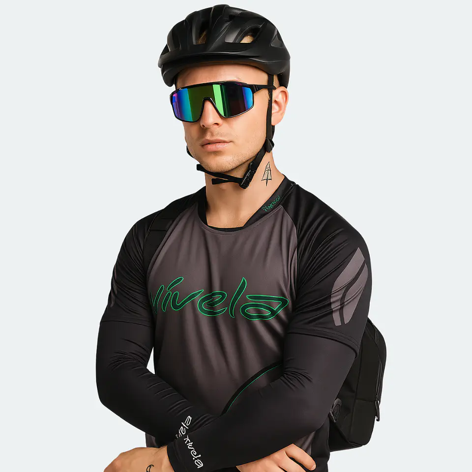 MANGUILLAS VÍVELA PROTECCIÓN UV DISEÑO FULL BLACK 4