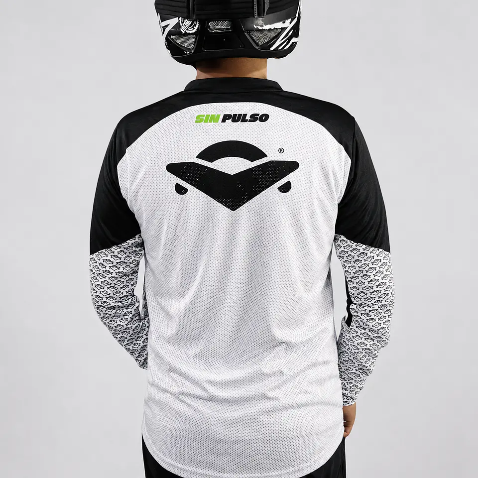 JERSEY VÍVELA SIN PULSO 3