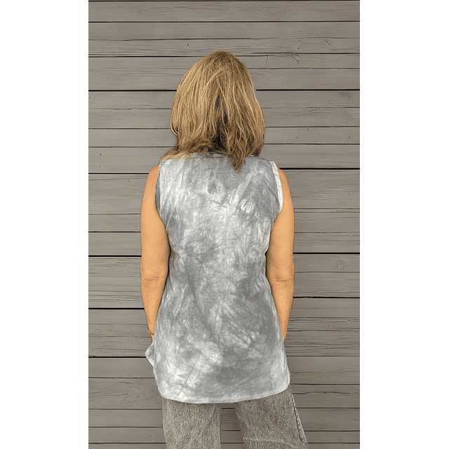 POLERA CAMILA GRIS CORAZONES 2